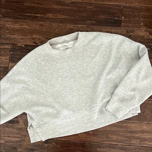 YPB (A&F) Gray Women’s Cropped sweatshirt